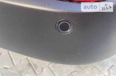 Позашляховик / Кросовер Hyundai ix35 2013 в 