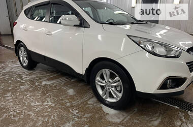 Внедорожник / Кроссовер Hyundai ix35 2014 в Николаеве