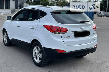 Позашляховик / Кросовер Hyundai ix35 2011 в Києві