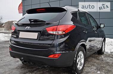 Внедорожник / Кроссовер Hyundai ix35 2010 в Харькове