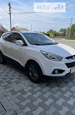 Позашляховик / Кросовер Hyundai ix35 2013 в Чернівцях