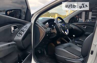 Позашляховик / Кросовер Hyundai ix35 2011 в Іршаві