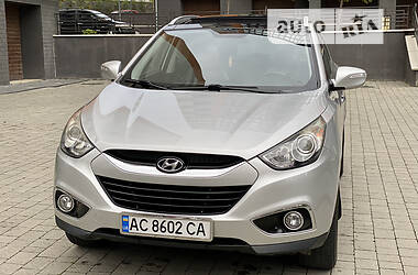 Позашляховик / Кросовер Hyundai ix35 2011 в Івано-Франківську