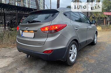 Внедорожник / Кроссовер Hyundai ix35 2010 в Прилуках