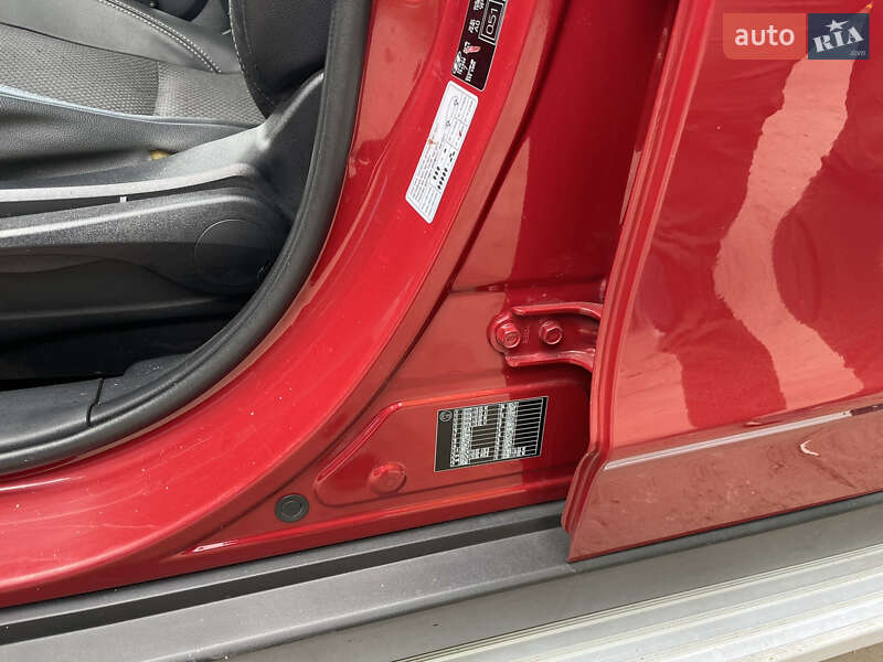 Внедорожник / Кроссовер Hyundai ix35 2010 в Золотоноше