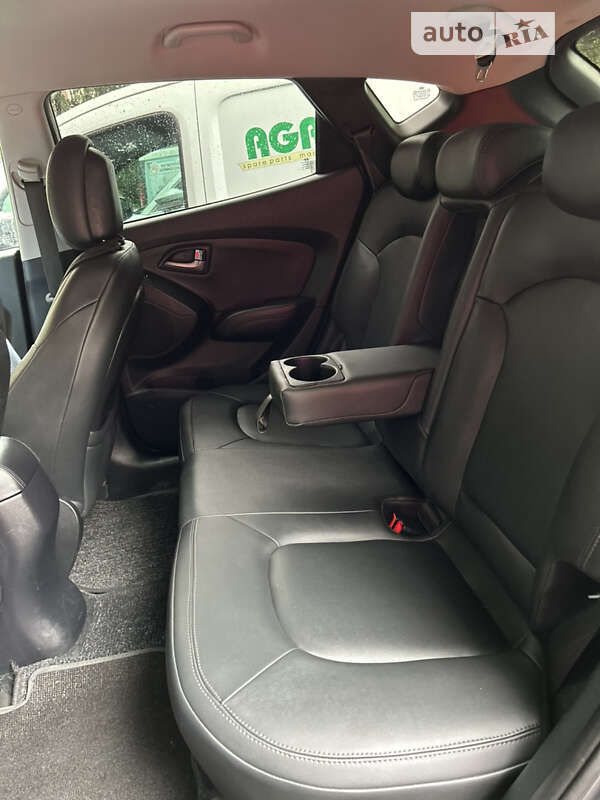 Позашляховик / Кросовер Hyundai ix35 2013 в Звягелі