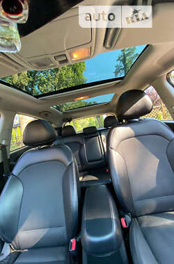Внедорожник / Кроссовер Hyundai ix35 2011 в 