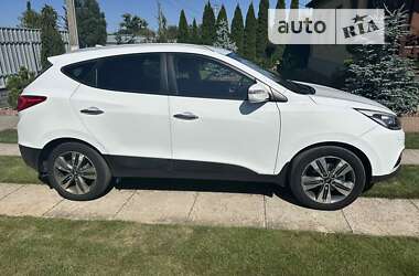 Позашляховик / Кросовер Hyundai ix35 2015 в 