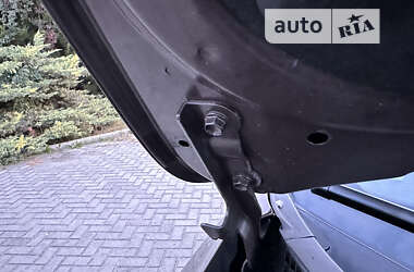 Внедорожник / Кроссовер Hyundai ix35 2011 в 