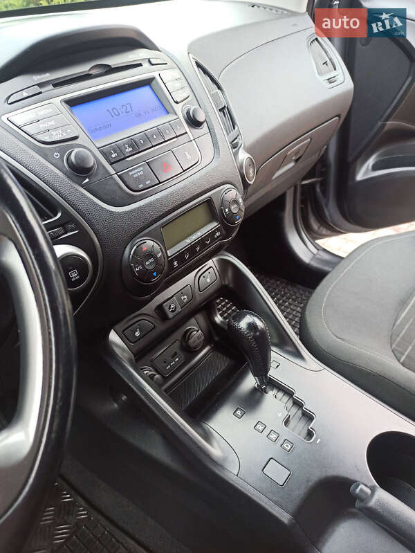 Внедорожник / Кроссовер Hyundai ix35 2013 в Ивано-Франковске