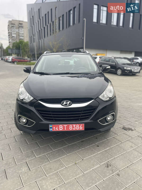 Позашляховик / Кросовер Hyundai ix35 2010 в Рівному