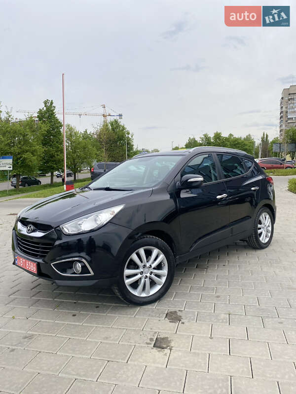 Позашляховик / Кросовер Hyundai ix35 2010 в Рівному