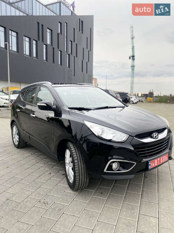 Позашляховик / Кросовер Hyundai ix35 2010 в Рівному