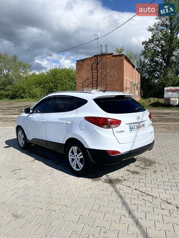 Внедорожник / Кроссовер Hyundai ix35 2011 в Коломые