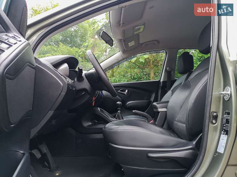 Позашляховик / Кросовер Hyundai ix35 2011 в Калуші
