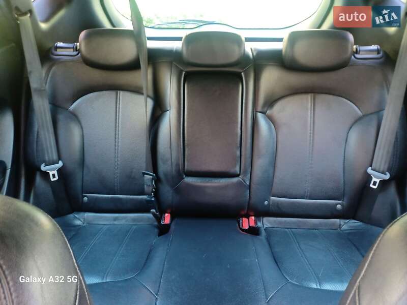 Позашляховик / Кросовер Hyundai ix35 2011 в Києві