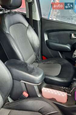 Внедорожник / Кроссовер Hyundai ix35 2011 в Вижнице
