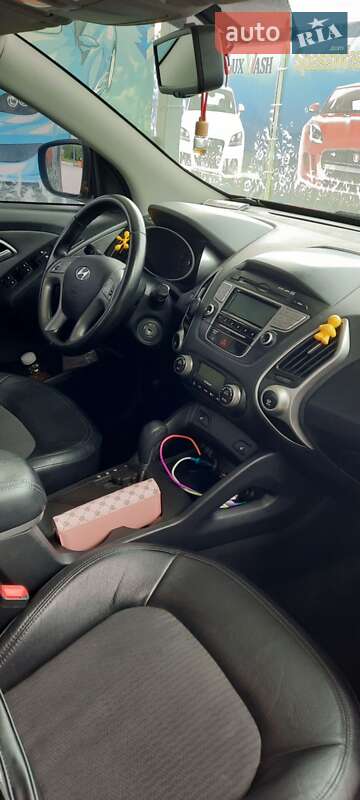 Внедорожник / Кроссовер Hyundai ix35 2011 в Вижнице