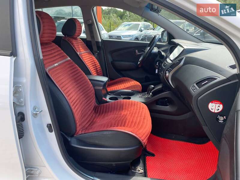 Позашляховик / Кросовер Hyundai ix35 2014 в Львові