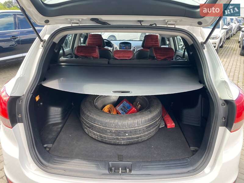 Позашляховик / Кросовер Hyundai ix35 2014 в Львові