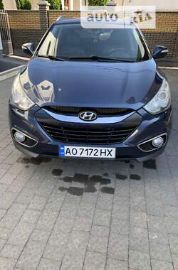 Позашляховик / Кросовер Hyundai ix35 2010 в Тячеві