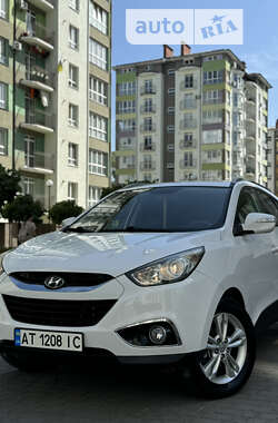 Позашляховик / Кросовер Hyundai ix35 2011 в Івано-Франківську