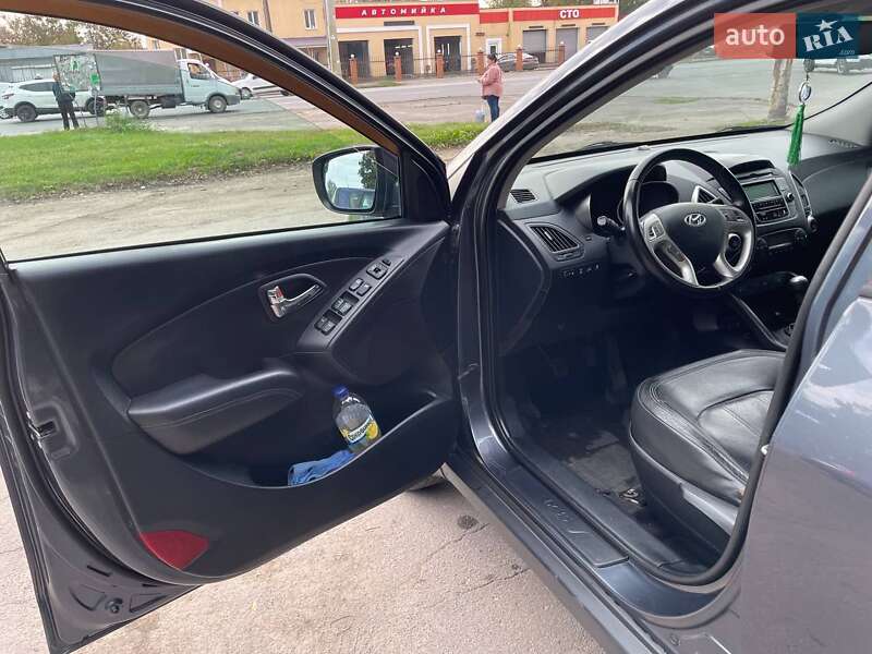 Позашляховик / Кросовер Hyundai ix35 2010 в Вінниці