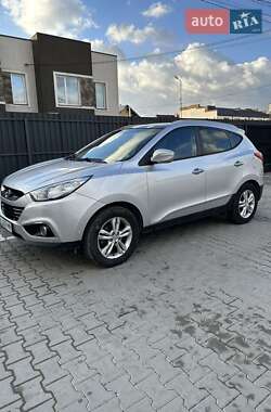 Позашляховик / Кросовер Hyundai ix35 2012 в 