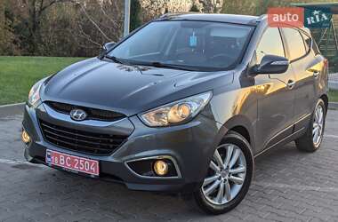 Внедорожник / Кроссовер Hyundai ix35 2010 в Дубно