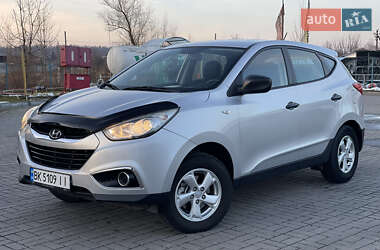 Позашляховик / Кросовер Hyundai ix35 2010 в Калуші