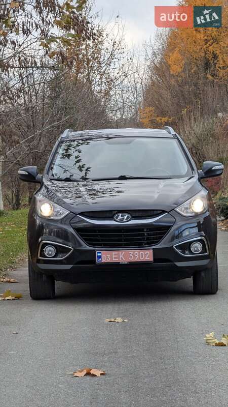 Позашляховик / Кросовер Hyundai ix35 2011 в Луцьку