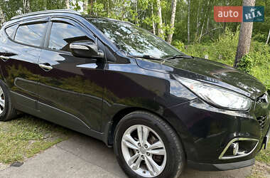 Внедорожник / Кроссовер Hyundai ix35 2010 в Киеве