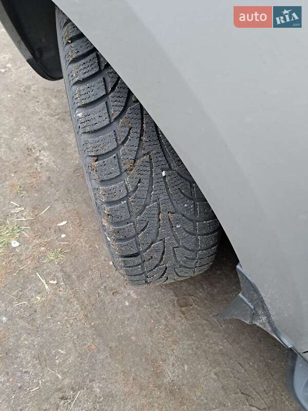 Позашляховик / Кросовер Hyundai ix35 2010 в Дніпрі