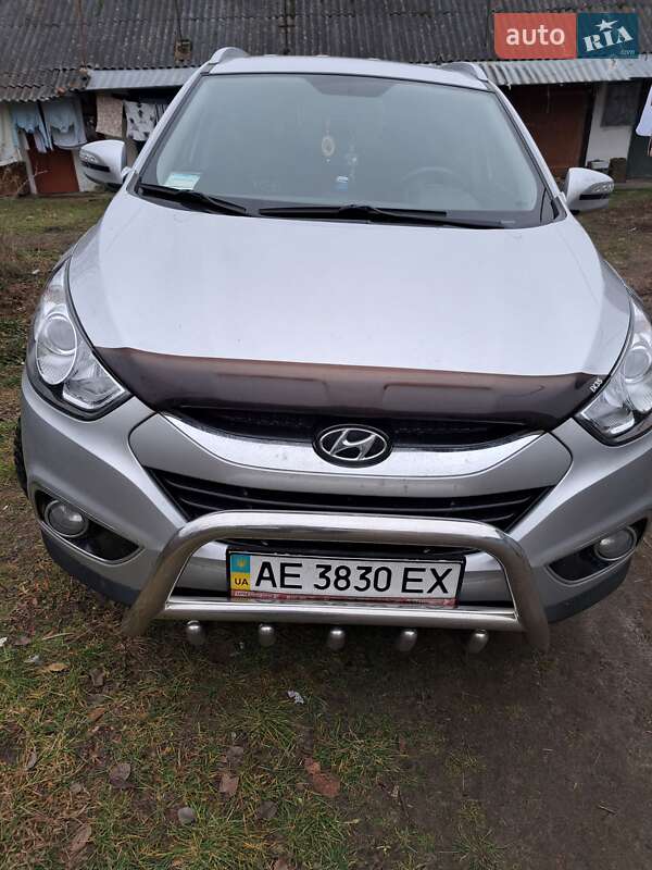 Позашляховик / Кросовер Hyundai ix35 2010 в Дніпрі