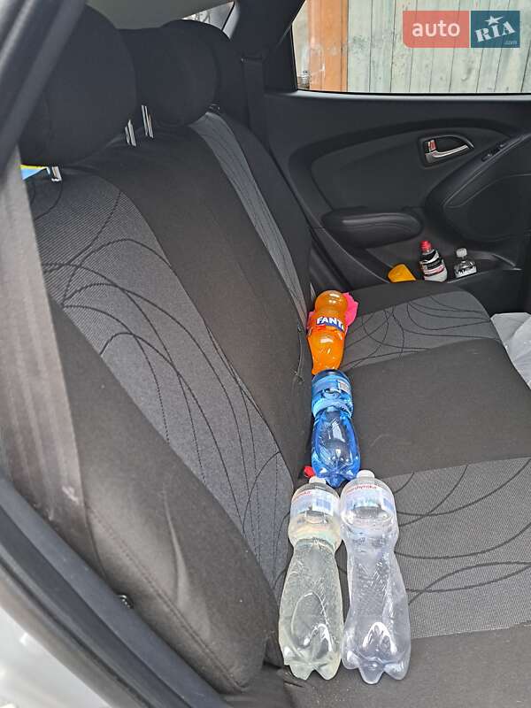 Позашляховик / Кросовер Hyundai ix35 2010 в Дніпрі