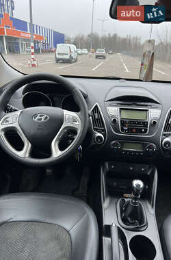 Внедорожник / Кроссовер Hyundai ix35 2010 в Дубно