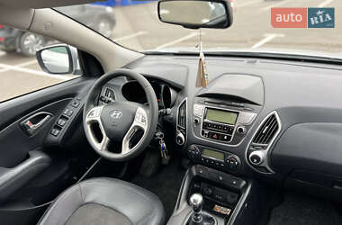 Внедорожник / Кроссовер Hyundai ix35 2010 в Дубно