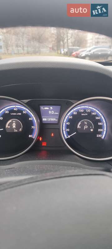 Внедорожник / Кроссовер Hyundai ix35 2013 в Киеве