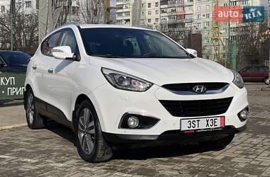 Позашляховик / Кросовер Hyundai ix35 2015 в Чернівцях