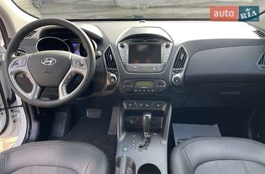 Позашляховик / Кросовер Hyundai ix35 2015 в Чернівцях