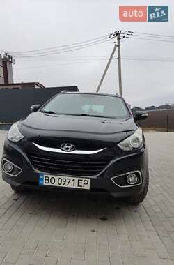 Позашляховик / Кросовер Hyundai ix35 2010 в Тернополі