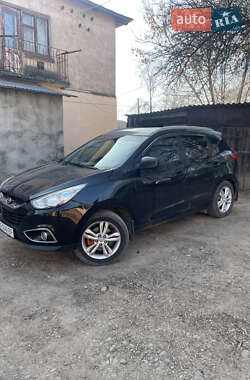 Внедорожник / Кроссовер Hyundai ix35 2012 в Кицмани