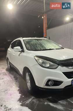 Внедорожник / Кроссовер Hyundai ix35 2012 в Житомире