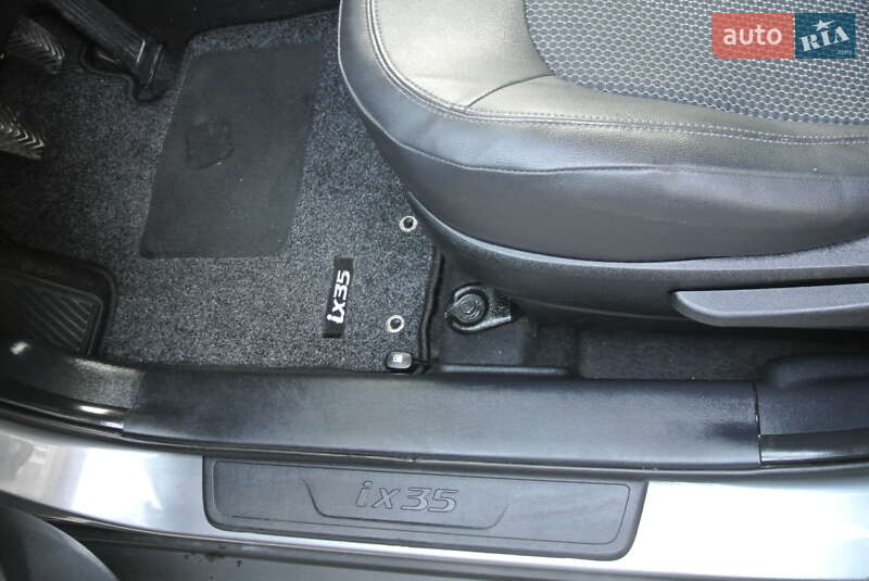 Позашляховик / Кросовер Hyundai ix35 2013 в Луцьку