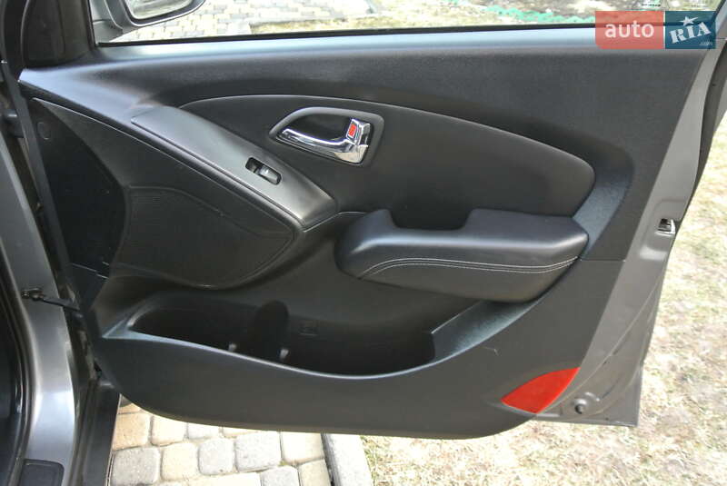 Позашляховик / Кросовер Hyundai ix35 2013 в Луцьку