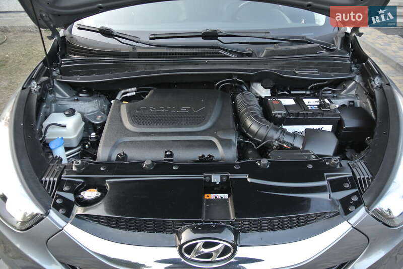 Позашляховик / Кросовер Hyundai ix35 2013 в Луцьку