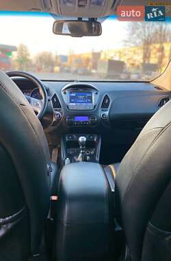 Внедорожник / Кроссовер Hyundai ix35 2014 в Луцке