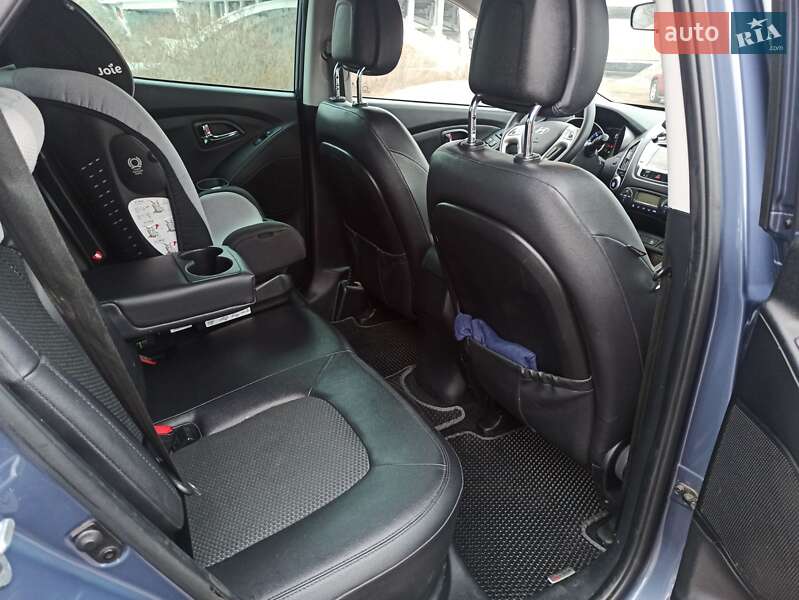 Позашляховик / Кросовер Hyundai ix35 2013 в Києві
