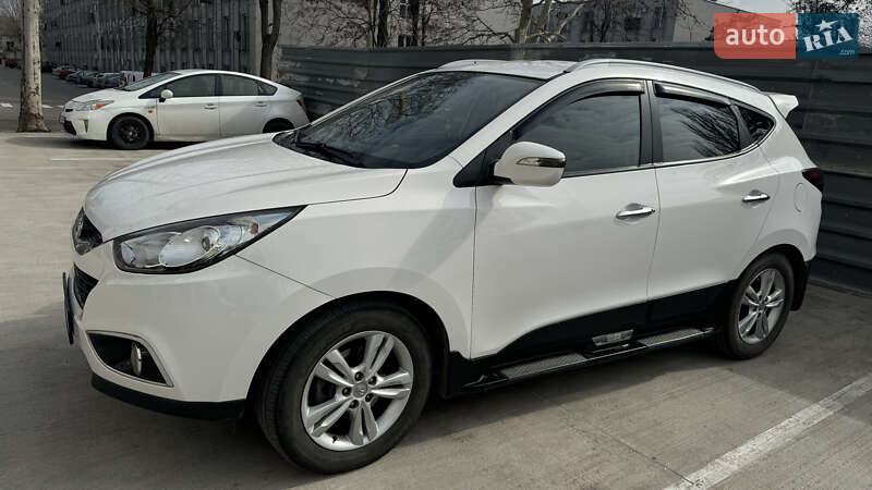Внедорожник / Кроссовер Hyundai ix35 2013 в Одессе