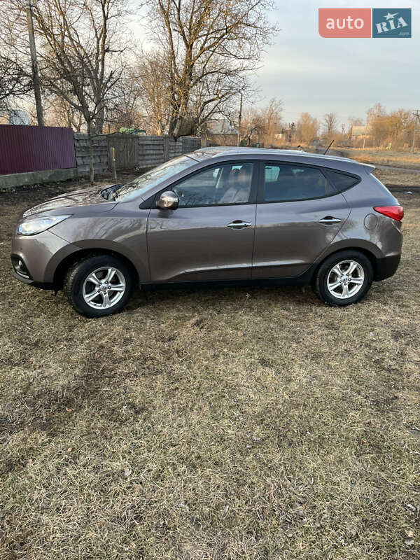 Внедорожник / Кроссовер Hyundai ix35 2011 в Бердичеве фото 8 Внедорожник / Кроссовер Hyundai ix35 2011 в Бердичеве
